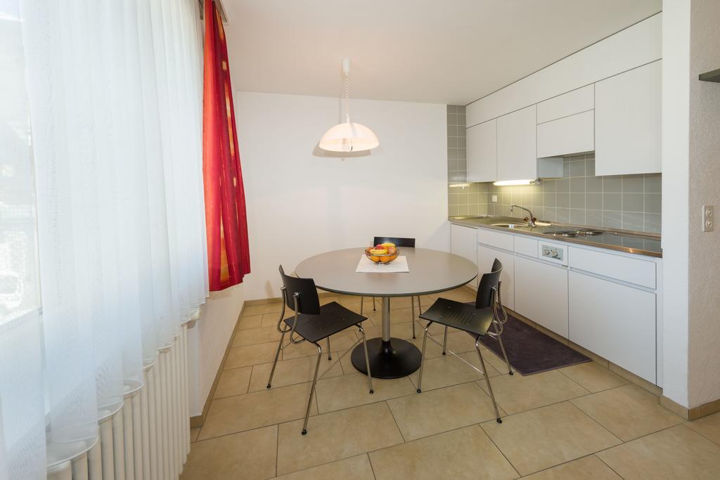Postgebaeude Apartment Grachen Exterior photo