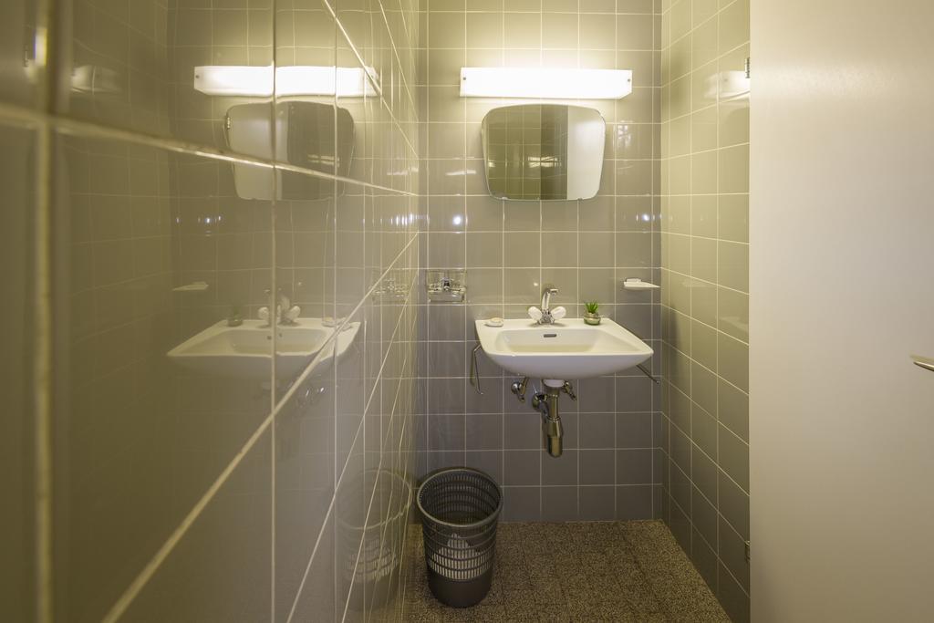 Postgebaeude Apartment Grachen Exterior photo