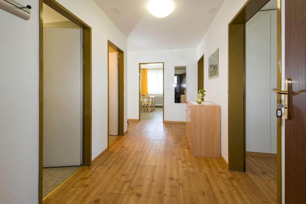 Postgebaeude Apartment Grachen Exterior photo