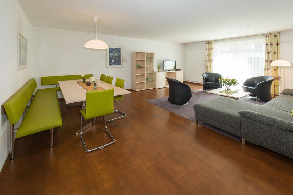 Postgebaeude Apartment Grachen Exterior photo